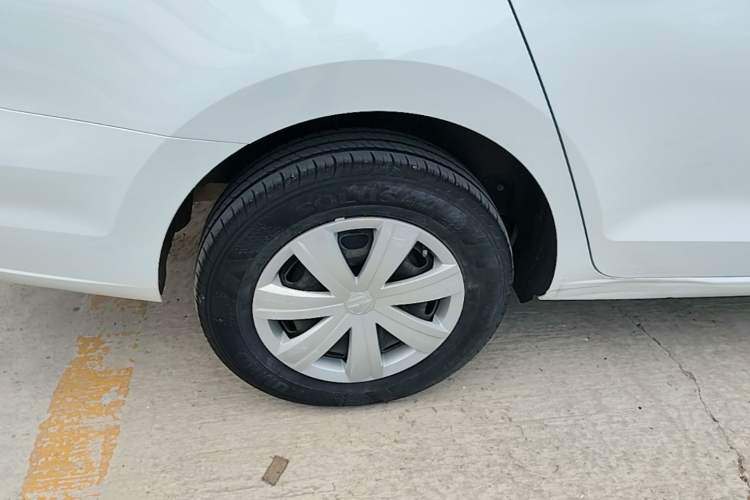 Used Volkswagen Jetta 2017 1.5L Automatic Fashion Model Right Rear Wheel Hub