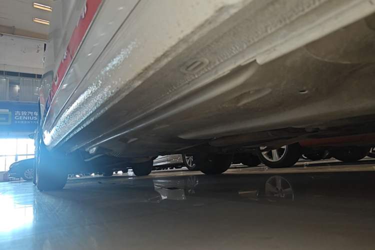 Used Volkswagen Jetta 2017 1.5L Automatic Fashion Model Right Side Sill