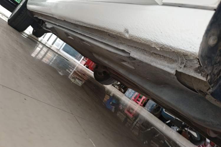 Used Volkswagen Jetta 2017 1.5L Automatic Comfort Model Right Side Sill