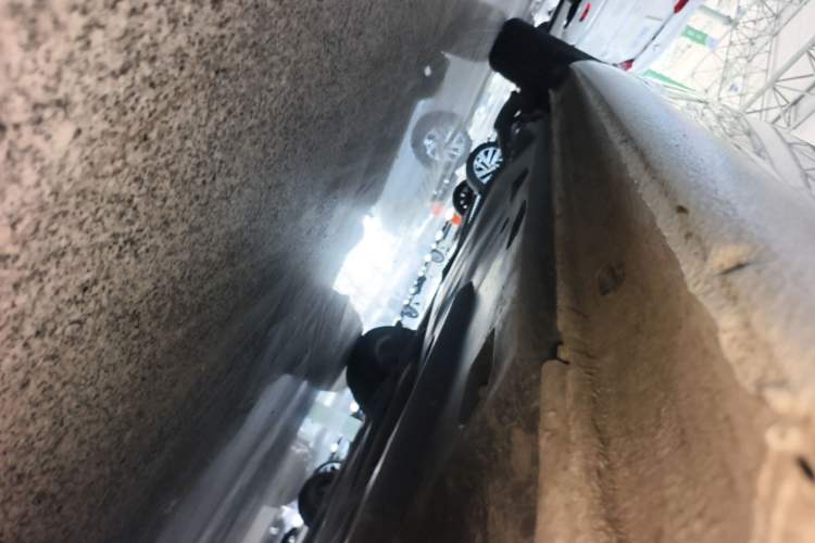 Used Volkswagen Jetta 2017 1.5L Automatic Comfort Model Right Side Sill
