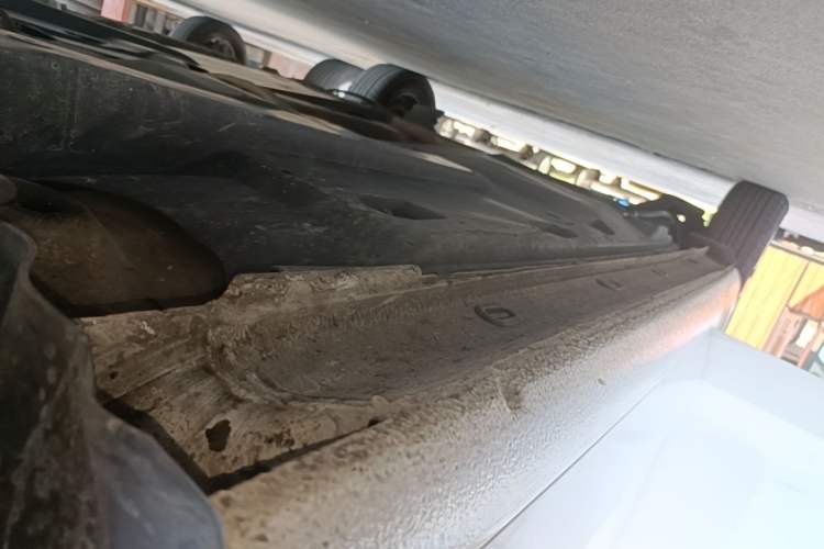 Used Volkswagen Jetta 2017 1.5L Automatic Fashion Model Right Side Sill