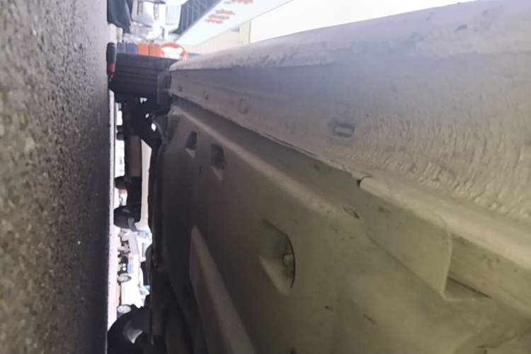 Used Volkswagen Jetta 2017 1.4L Manual Comfort Model Right Side Sill