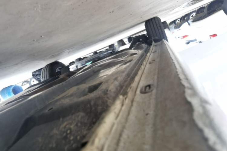 Used Volkswagen Jetta 2017 1.5L Automatic Fashion Model Right Side Sill