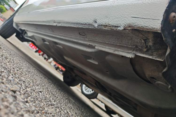 Used Volkswagen Jetta 2017 1.4L Manual Fashion Edition Right Side Sill