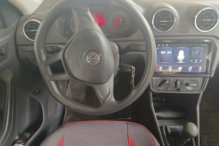 Used Volkswagen Jetta 2017 1.4L Manual Fashion Edition Steering Wheel