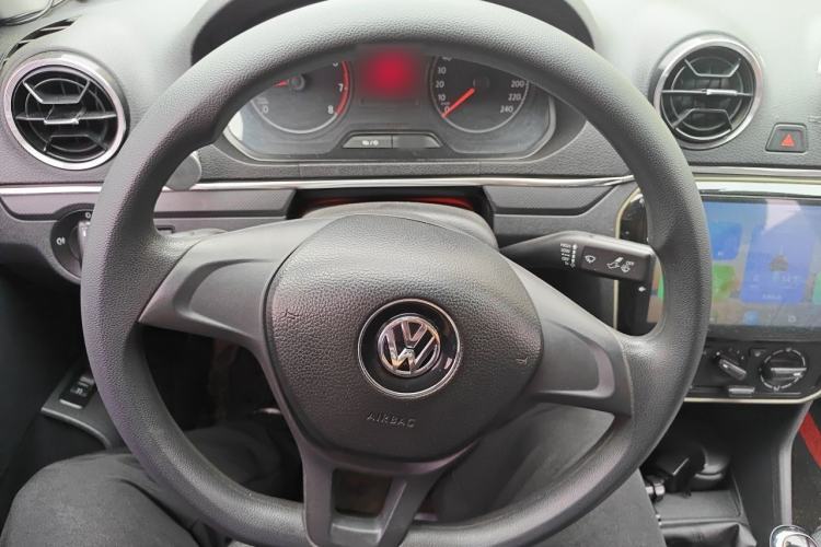 Used Volkswagen Jetta 2017 1.4L Manual Fashion Edition Steering Wheel