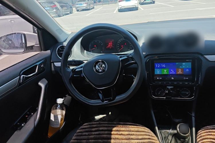 Used Volkswagen Jetta 2017 1.5L Manual Comfort Model Steering Wheel