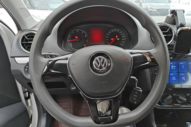 Used Volkswagen Jetta 2017 1.5L Automatic Comfort Model Steering Wheel