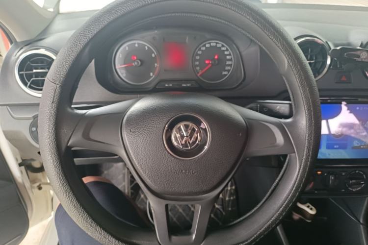 Used Volkswagen Jetta 2017 1.5L Manual Fashion Edition Steering Wheel