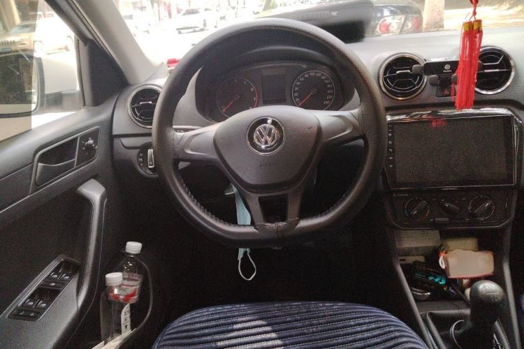Used Volkswagen Jetta 2017 1.4L Manual Fashion Edition Steering Wheel
