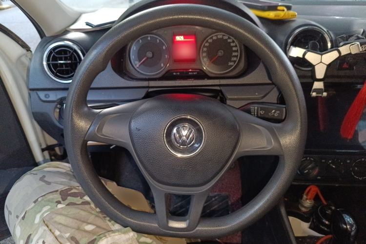 Used Volkswagen Jetta 2017 1.5L Automatic Fashion Model Steering Wheel