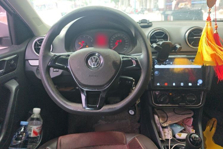 Used Volkswagen Jetta 2017 1.5L Manual Comfort Model Steering Wheel