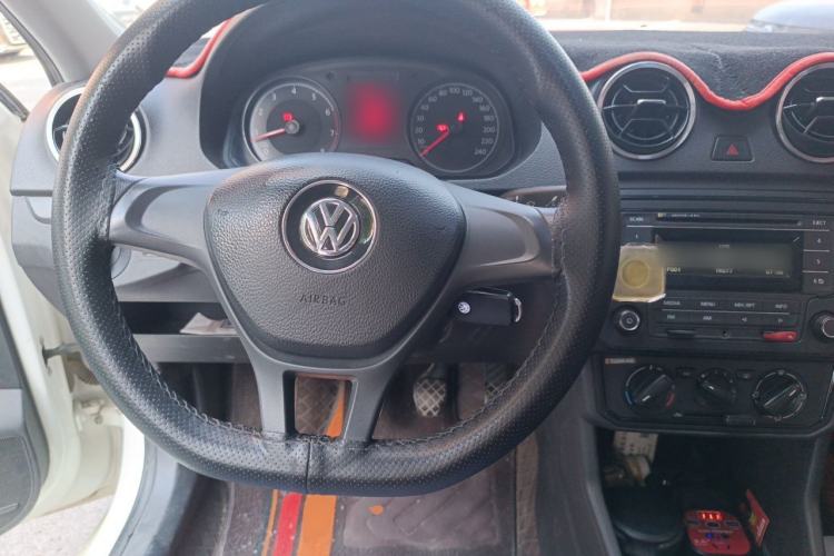 Used Volkswagen Jetta 2017 1.4L Manual Fashion Edition Steering Wheel