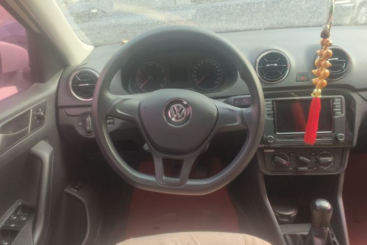 Used Volkswagen Jetta 2017 1.4L Manual Fashion Edition Steering Wheel