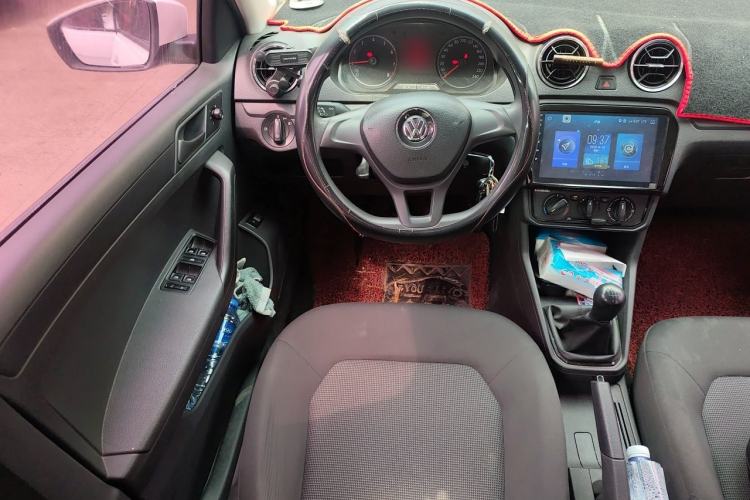 Used Volkswagen Jetta 2017 1.4L Manual Fashion Edition Steering Wheel