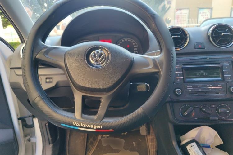 Used Volkswagen Jetta 2017 1.4L Manual Fashion Edition Steering Wheel