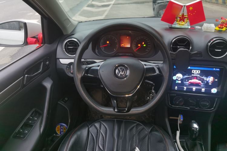 Used Volkswagen Jetta 2017 1.5L Automatic Comfort Model Steering Wheel