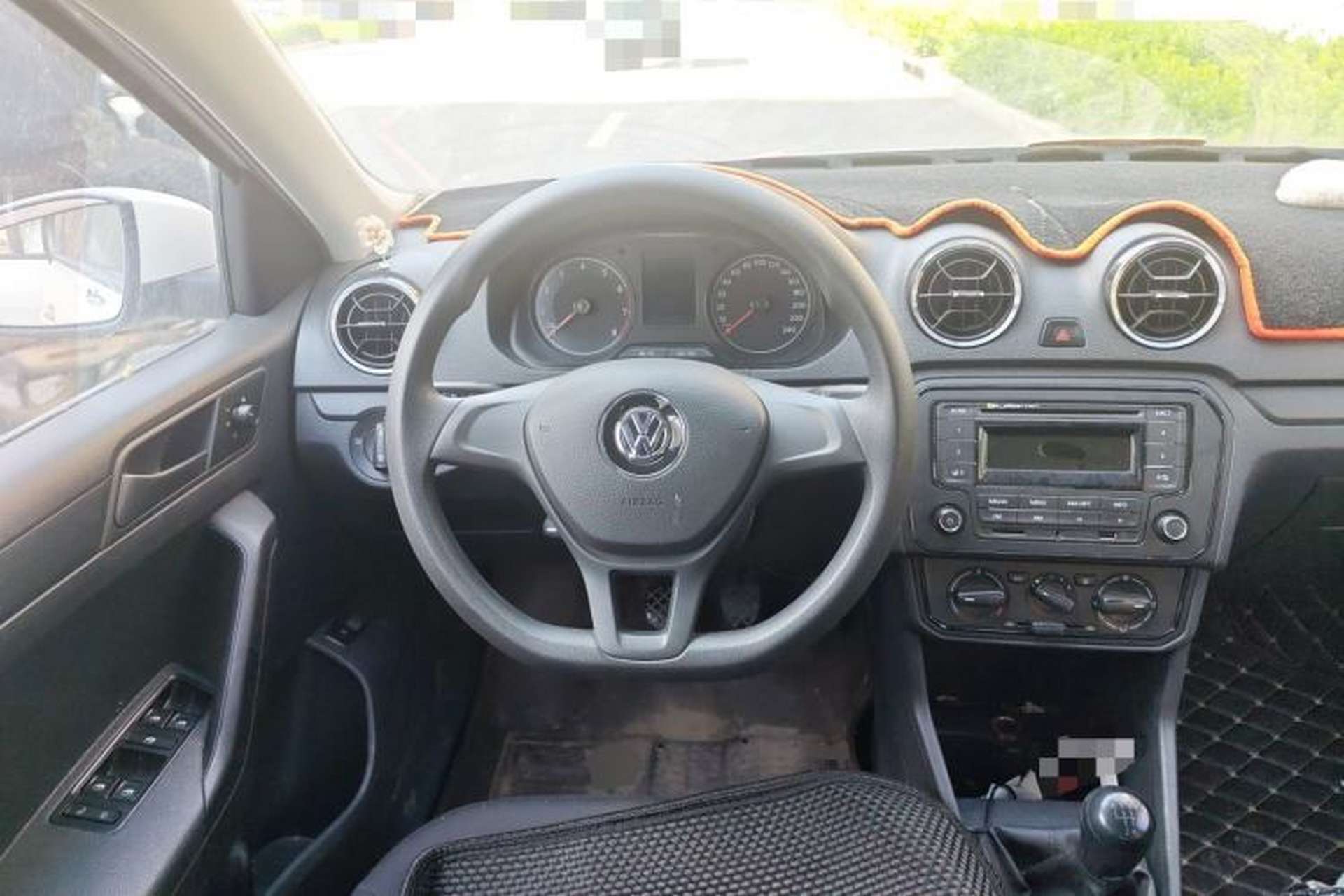 Used Volkswagen Jetta 2017 1.4L Manual Fashion Edition Steering Wheel
