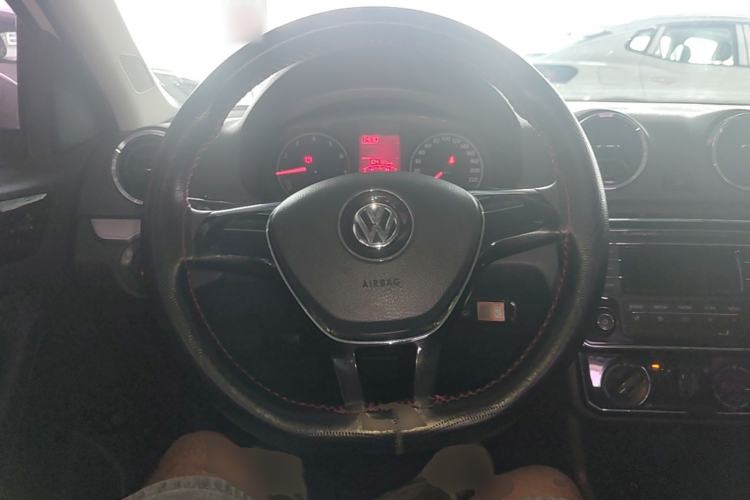 Used Volkswagen Jetta 2017 1.4L Manual Comfort Model Steering Wheel