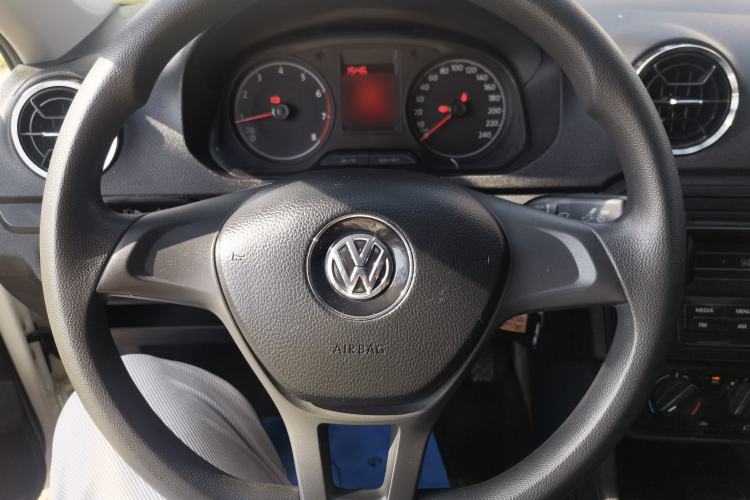 Used Volkswagen Jetta 2017 1.5L Manual Fashion Edition Steering Wheel