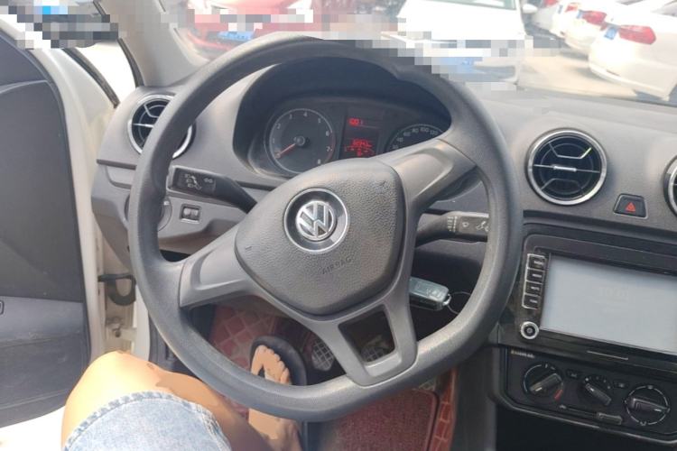 Used Volkswagen Jetta 2017 1.4L Manual Fashion Edition Steering Wheel