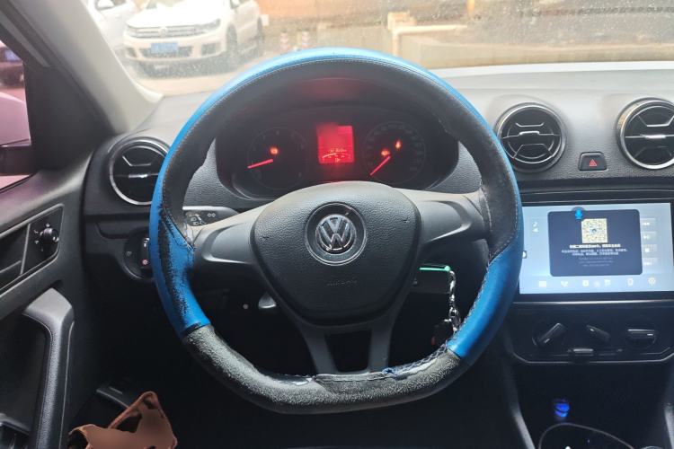 Used Volkswagen Jetta 2017 1.4L Manual Fashion Edition Steering Wheel