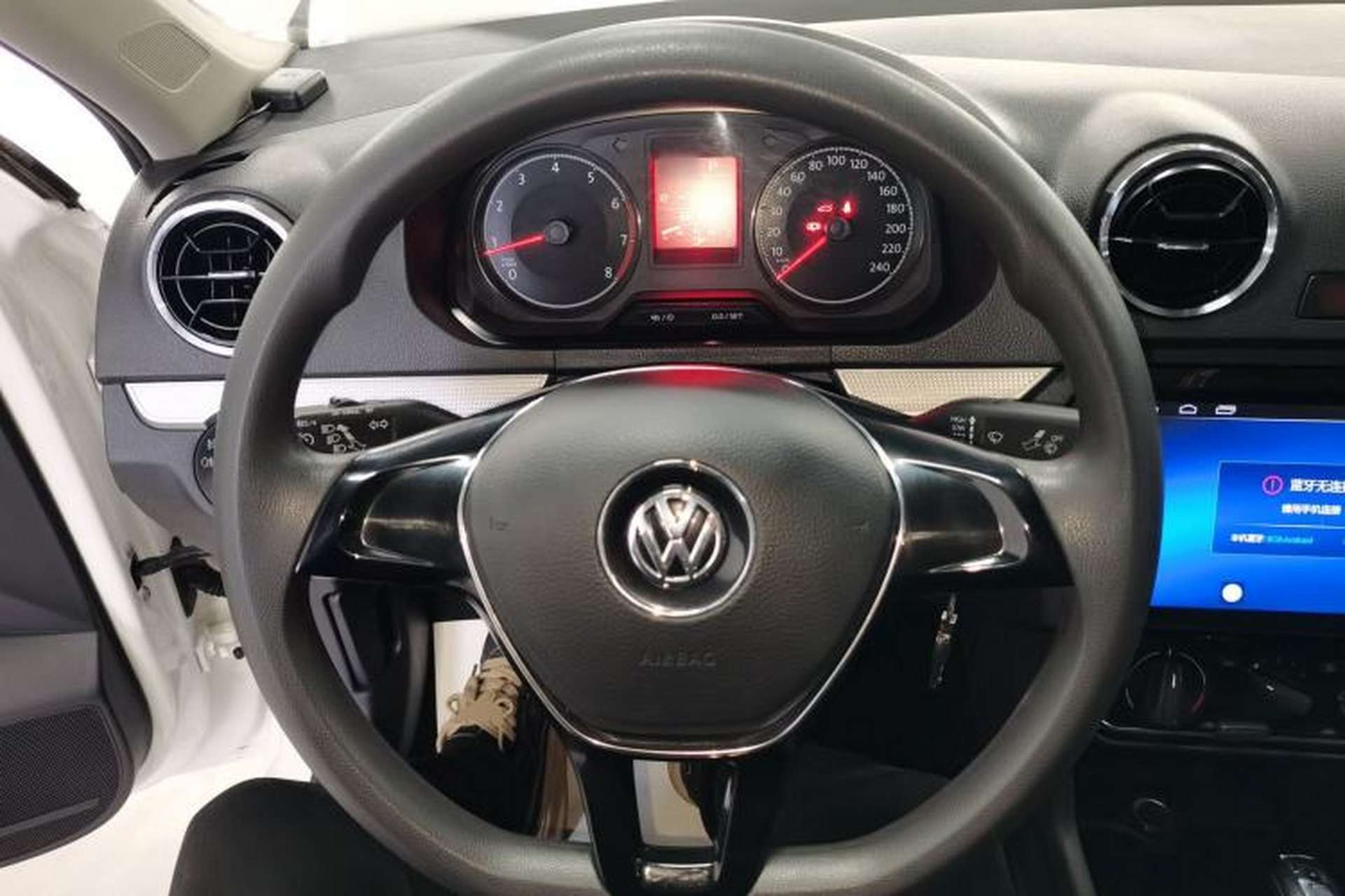 Used Volkswagen Jetta 2017 1.5L Automatic Comfort Model Steering Wheel