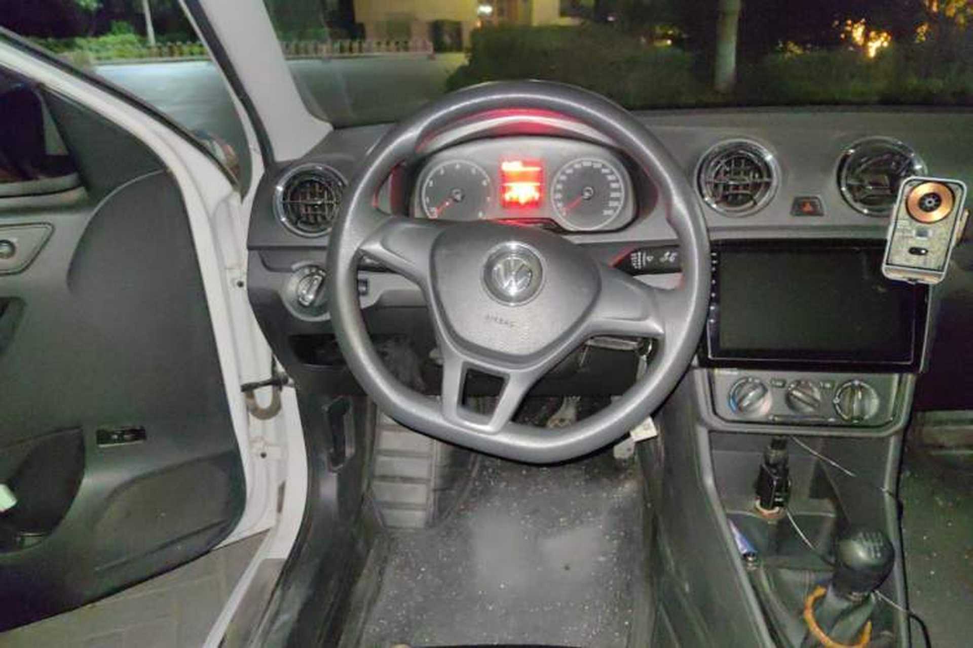 Used Volkswagen Jetta 2017 1.5L Manual Fashion Edition Steering Wheel