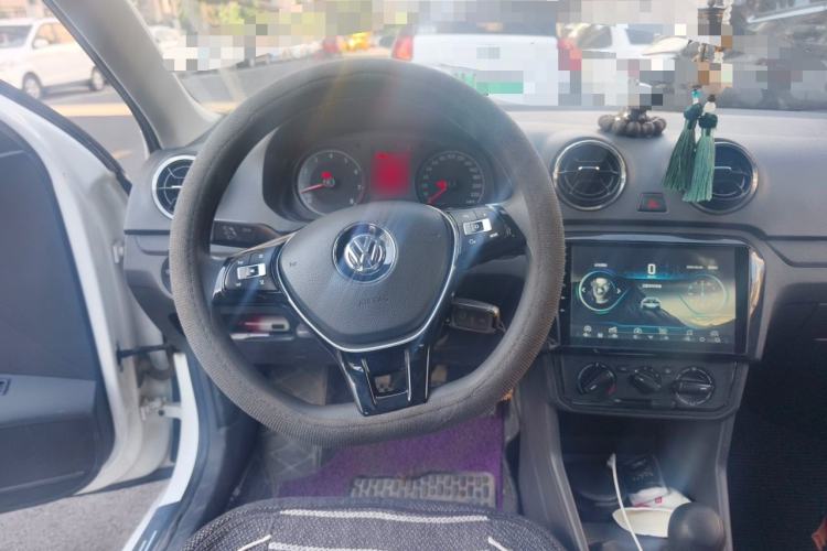 Used Volkswagen Jetta 2017 1.4L Manual Fashion Edition Steering Wheel