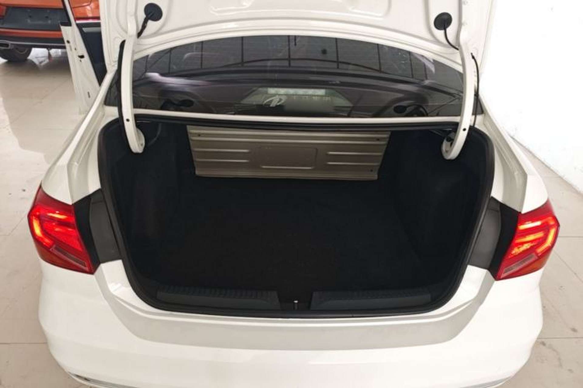 Used Volkswagen Jetta 2017 1.5L Automatic Comfort Model Trunk