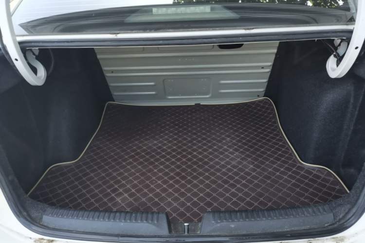 Used Volkswagen Jetta 2017 1.4L Manual Comfort Model Trunk