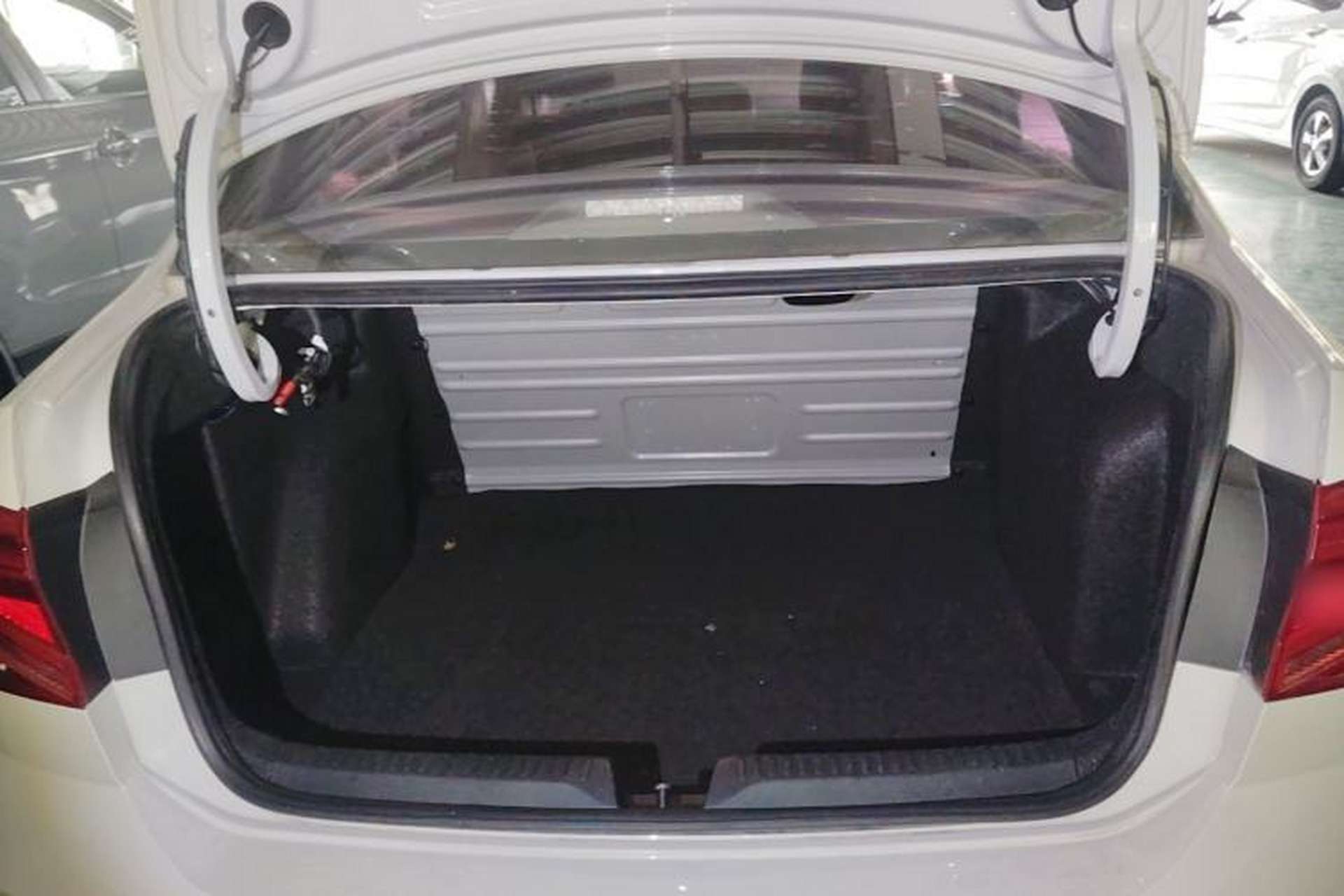 Used Volkswagen Jetta 2017 1.5L Manual Fashion Edition Trunk