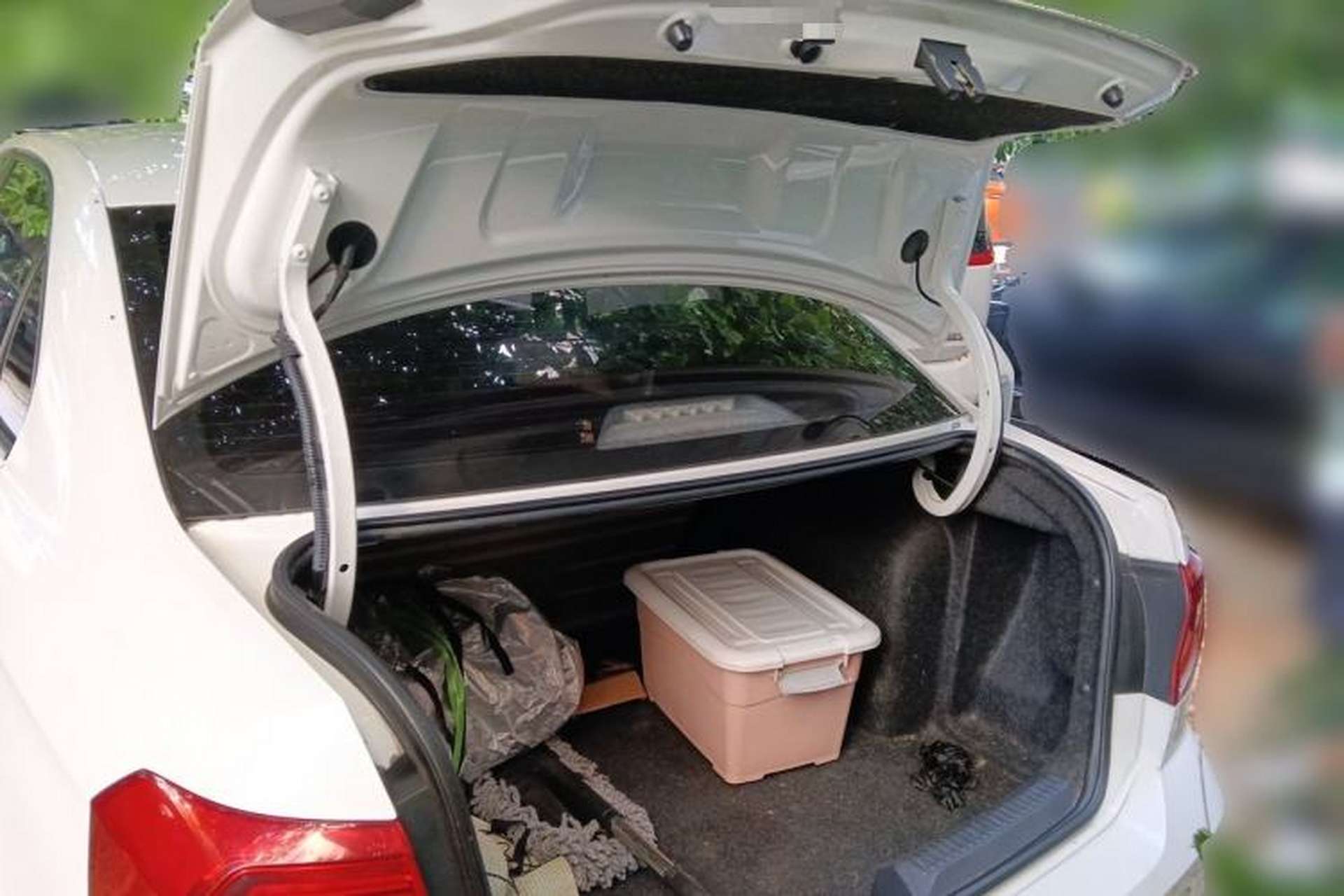 Used Volkswagen Jetta 2017 1.5L Automatic Fashion Model Trunk