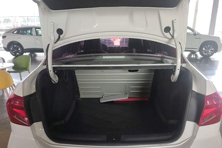 Used Volkswagen Jetta 2017 1.4L Manual Comfort Model Trunk