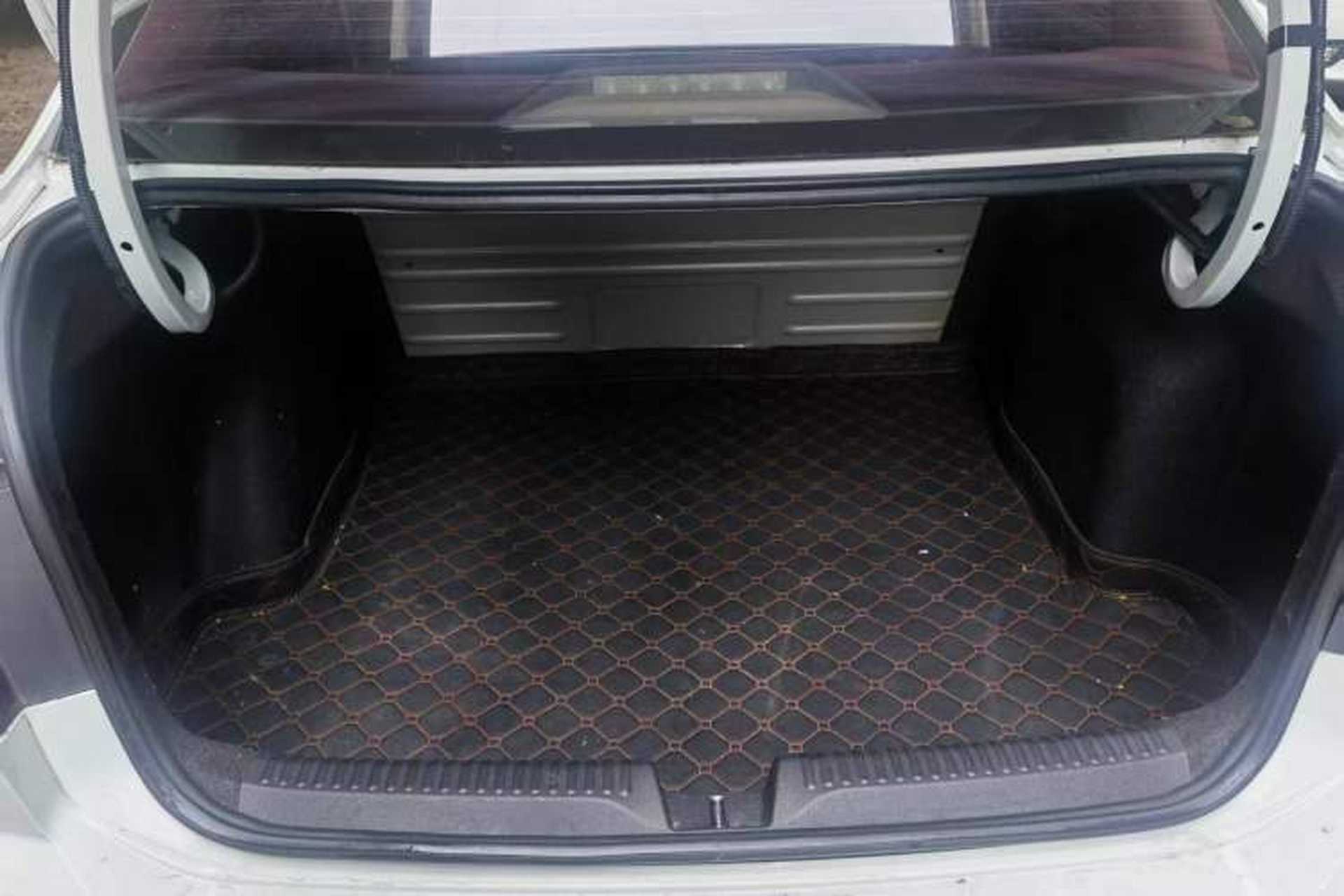 Used Volkswagen Jetta 2017 1.5L Automatic Fashion Model Trunk