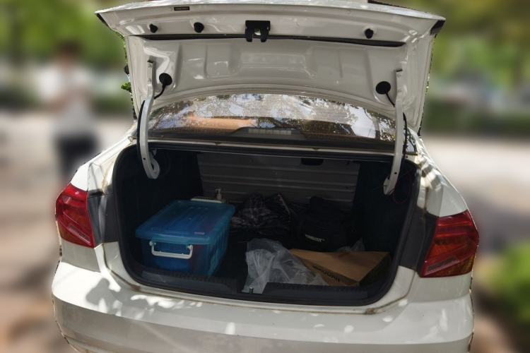 Used Volkswagen Jetta 2017 1.5L Automatic Fashion Model Trunk