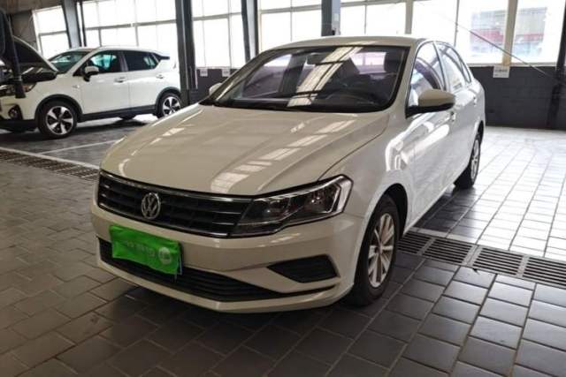 Used Volkswagen Jetta 2017 1.4L Manual Fashion Edition