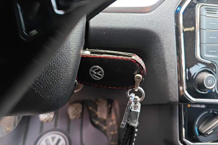 Used Volkswagen Jetta 2017 1.5L Manual Comfort Model Vehicle Key