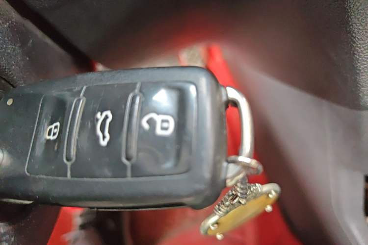 Used Volkswagen Jetta 2017 1.5L Manual Comfort Model Vehicle Key
