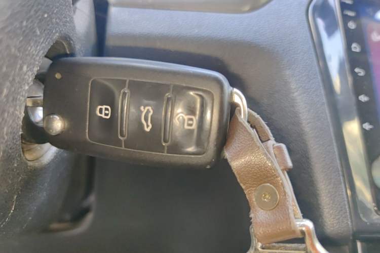 Used Volkswagen Jetta 2017 1.5L Manual Comfort Model Vehicle Key