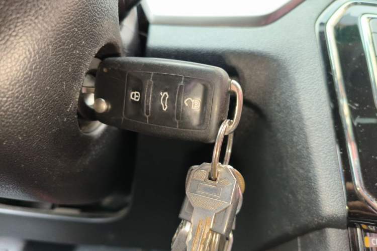 Used Volkswagen Jetta 2017 1.5L Automatic Comfort Model Vehicle Key