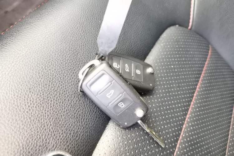 Used Volkswagen Jetta 2017 1.4L Manual Comfort Model Vehicle Key