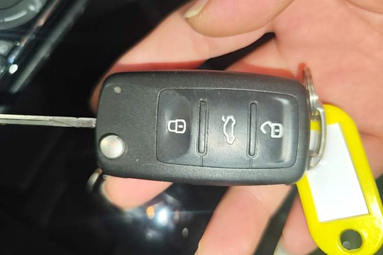 Used Volkswagen Jetta 2017 1.5L Automatic Comfort Model Vehicle Key