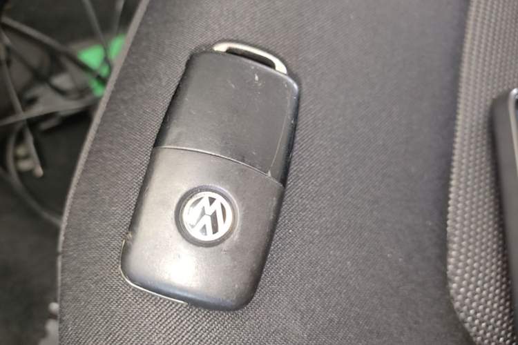Used Volkswagen Jetta 2017 1.5L Manual Fashion Edition Vehicle Key