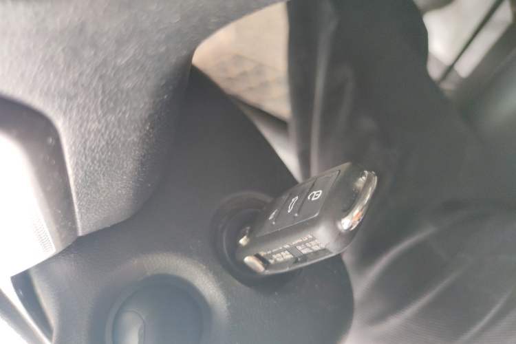 Used Volkswagen Jetta 2017 1.5L Automatic Comfort Model Vehicle Key