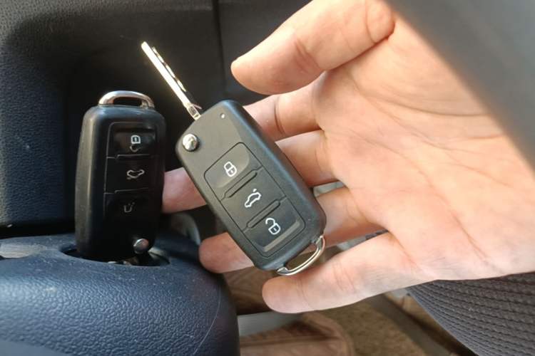 Used Volkswagen Jetta 2017 1.5L Automatic Fashion Model Vehicle Key