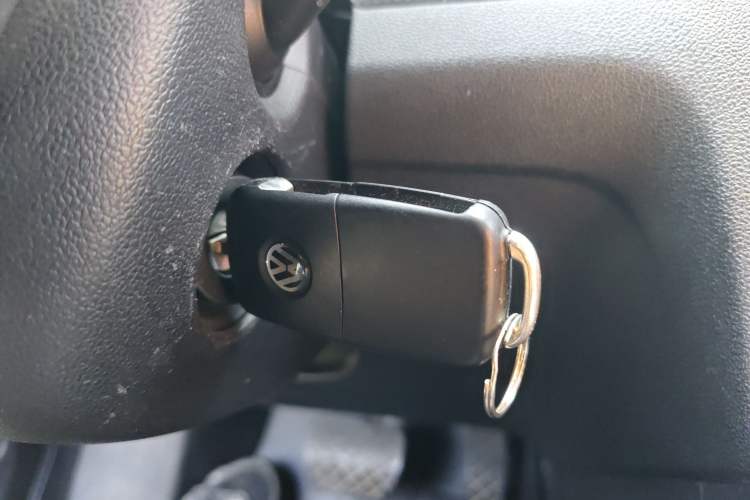 Used Volkswagen Jetta 2017 1.5L Automatic Fashion Model Vehicle Key