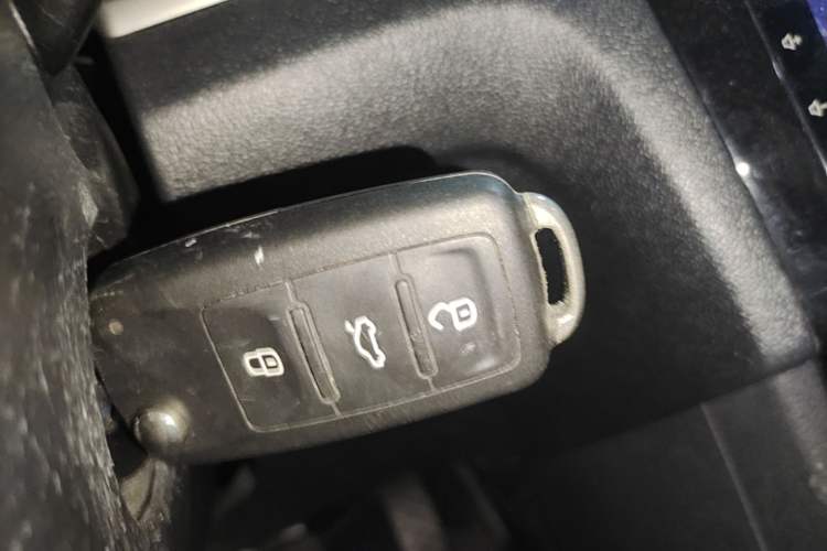 Used Volkswagen Jetta 2017 1.5L Automatic Comfort Model Vehicle Key