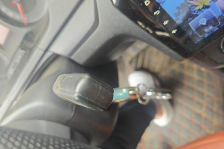 Used Volkswagen Jetta 2017 1.5L Automatic Fashion Model Vehicle Key