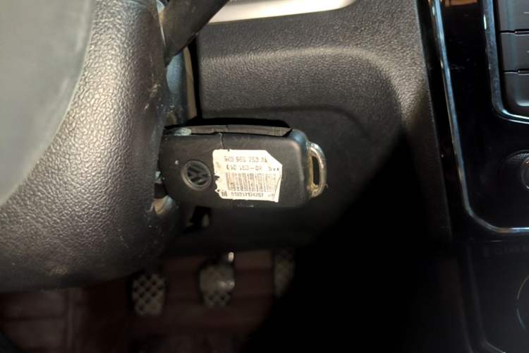 Used Volkswagen Jetta 2017 1.5L Manual Comfort Model Vehicle Key